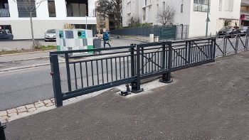 barrière autoportée coulissante