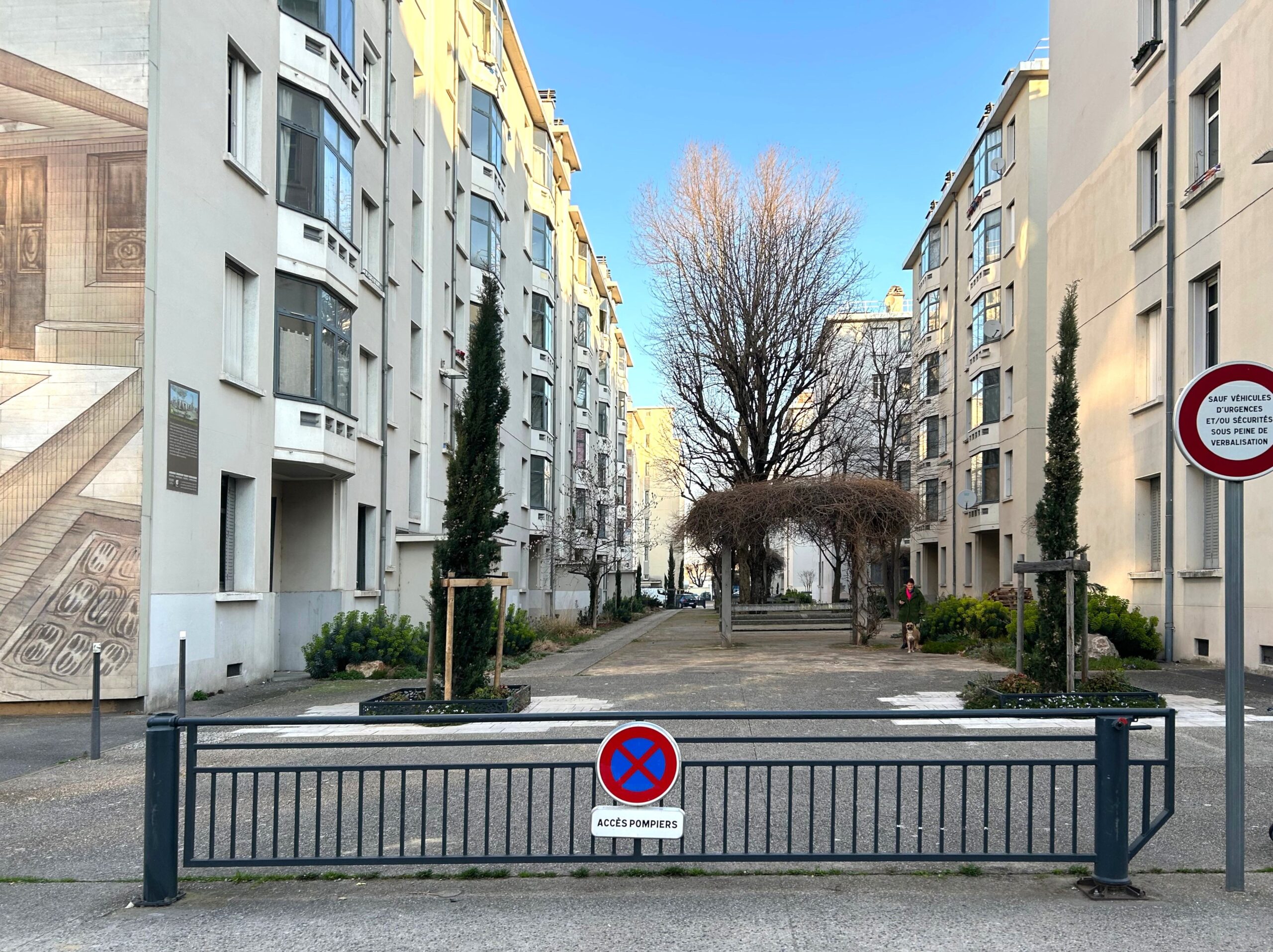 Barrière à pied embarqué - Semco