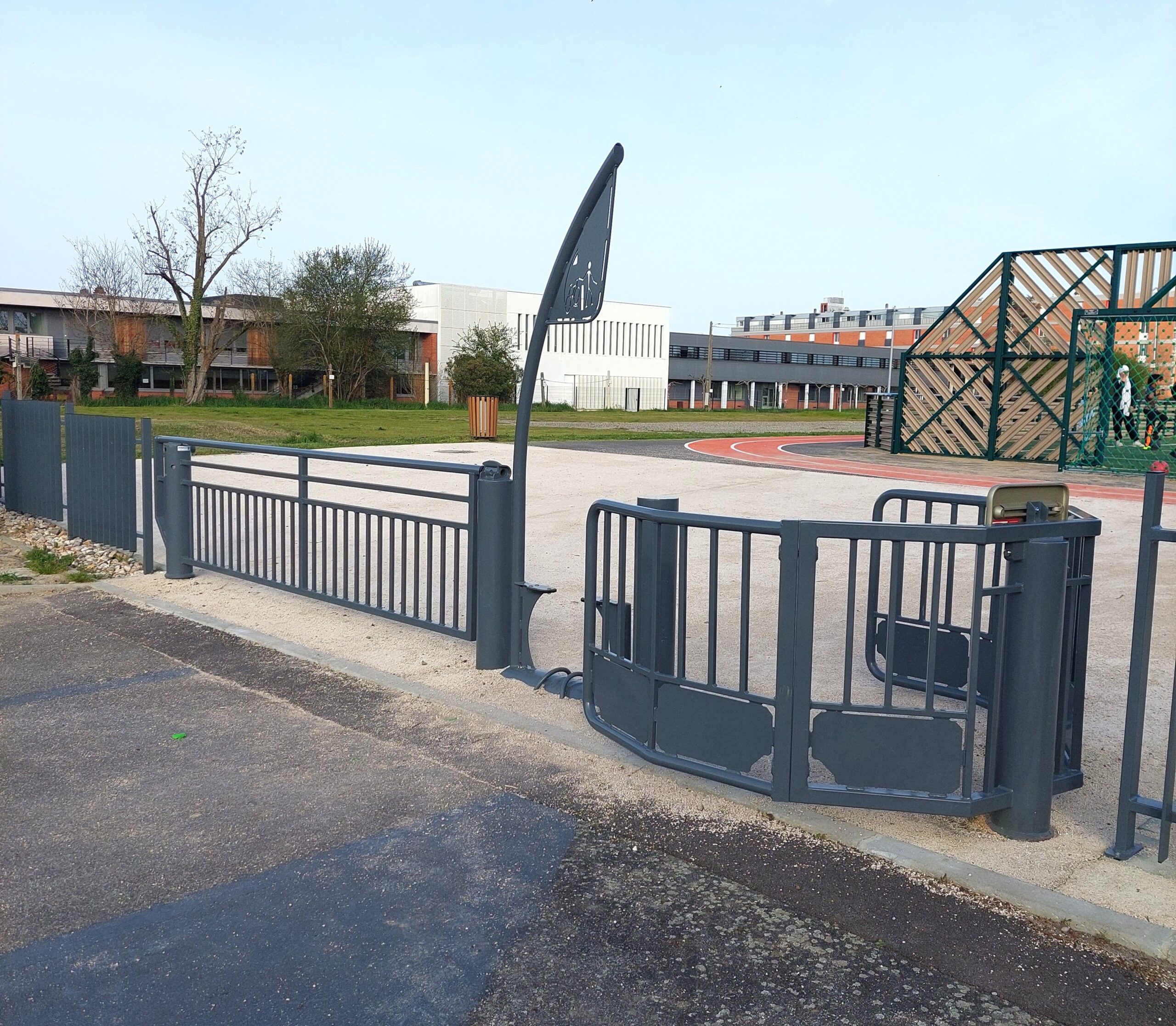 U Oscillant Optimum + - Semco